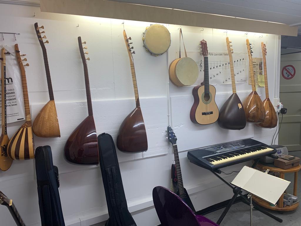 Traditionelle Instrumente